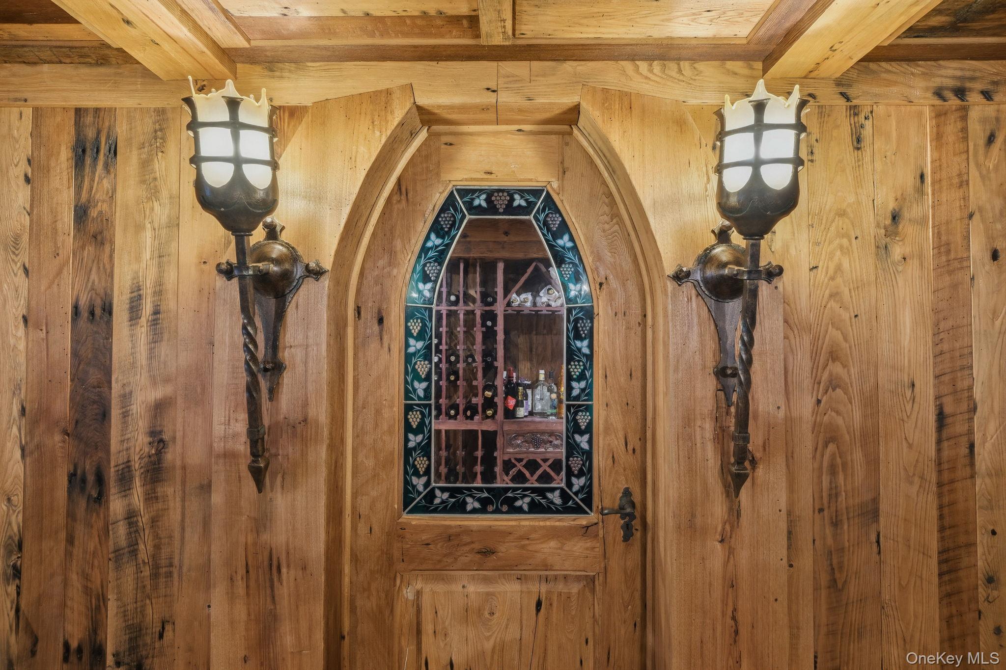1 Applewood Estate