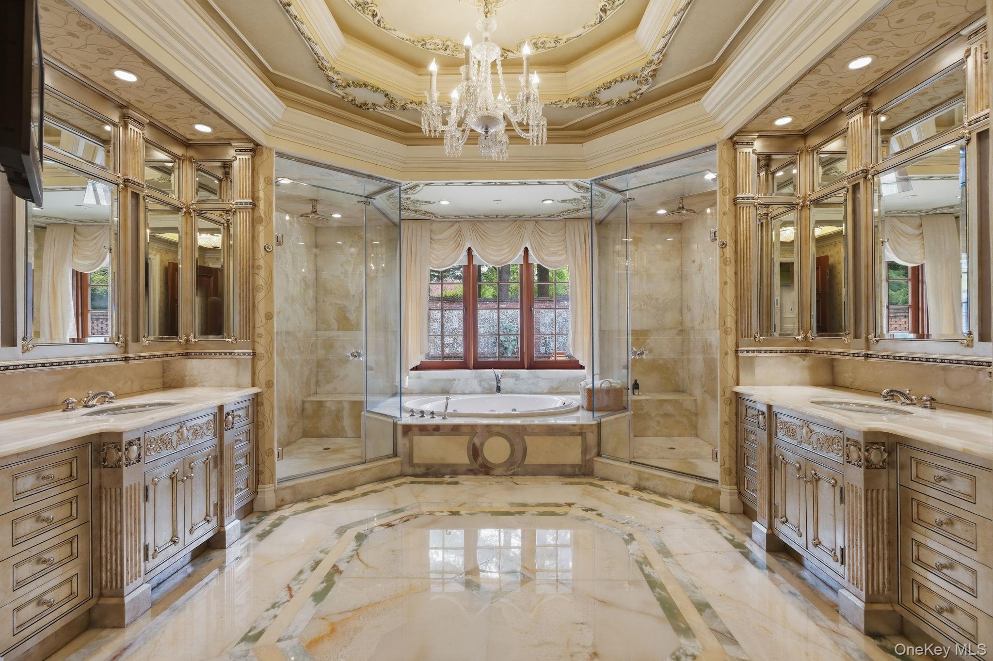 1 Applewood Estate