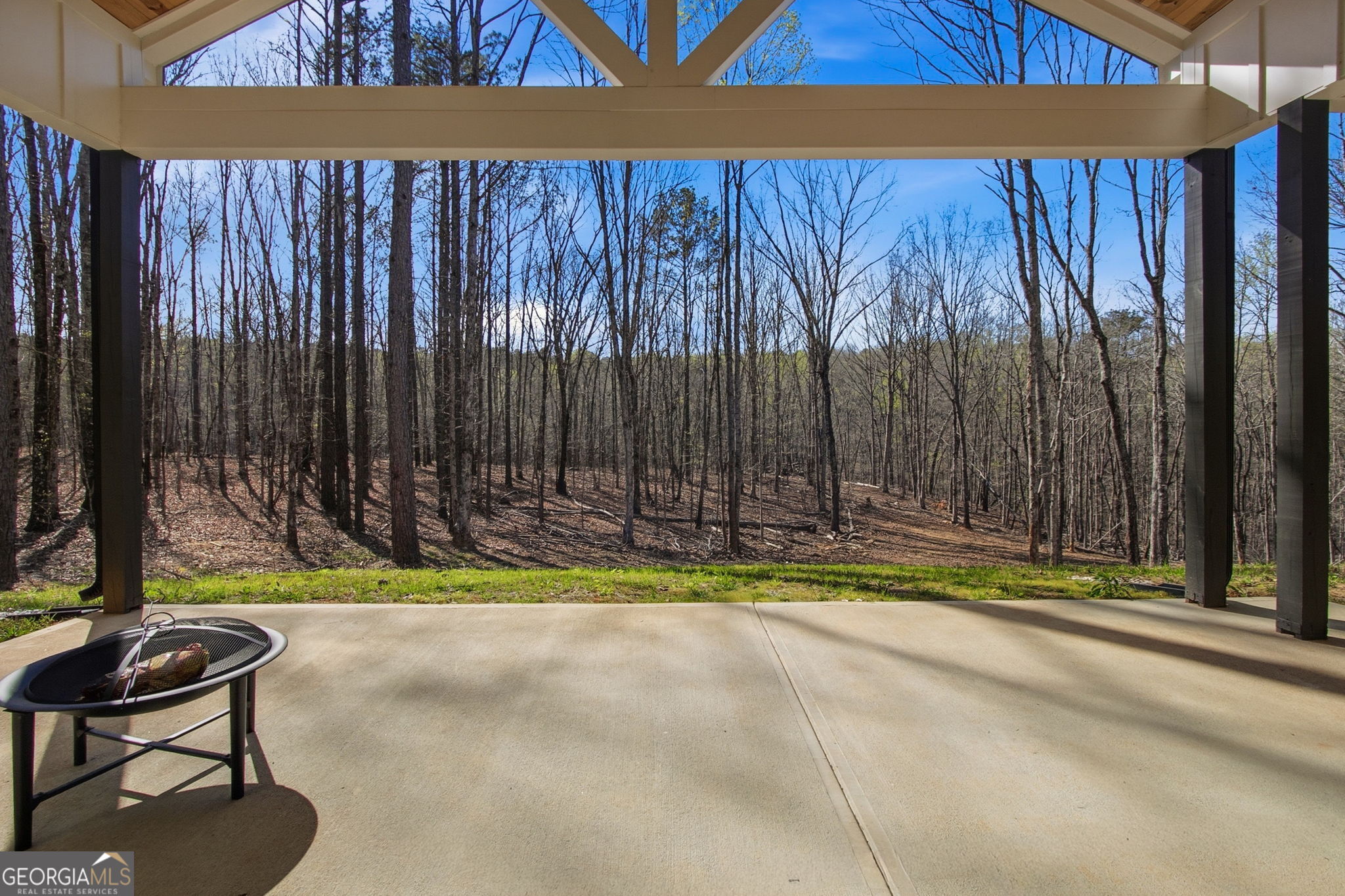 5567 Tyree Road