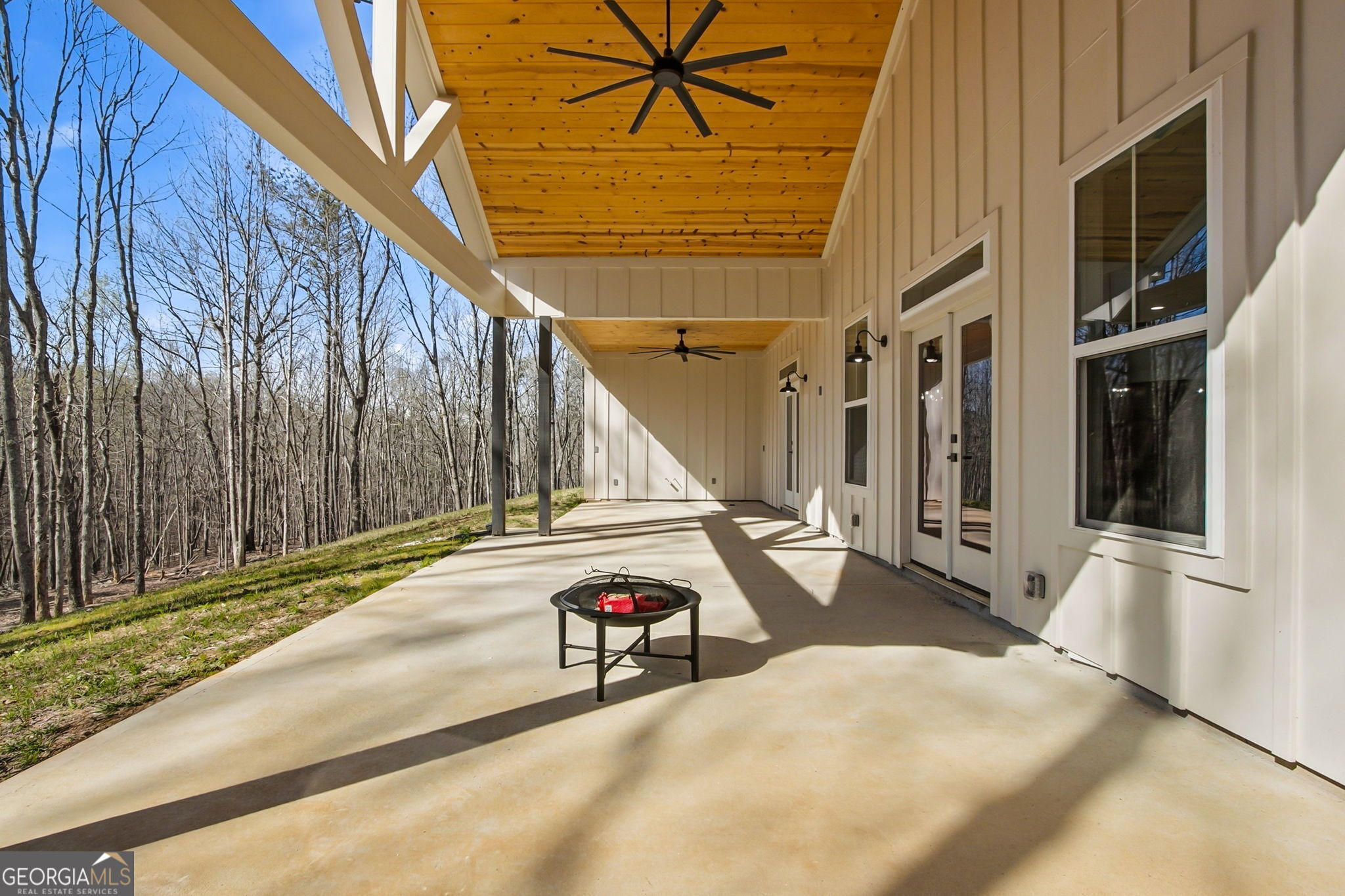 5567 Tyree Road
