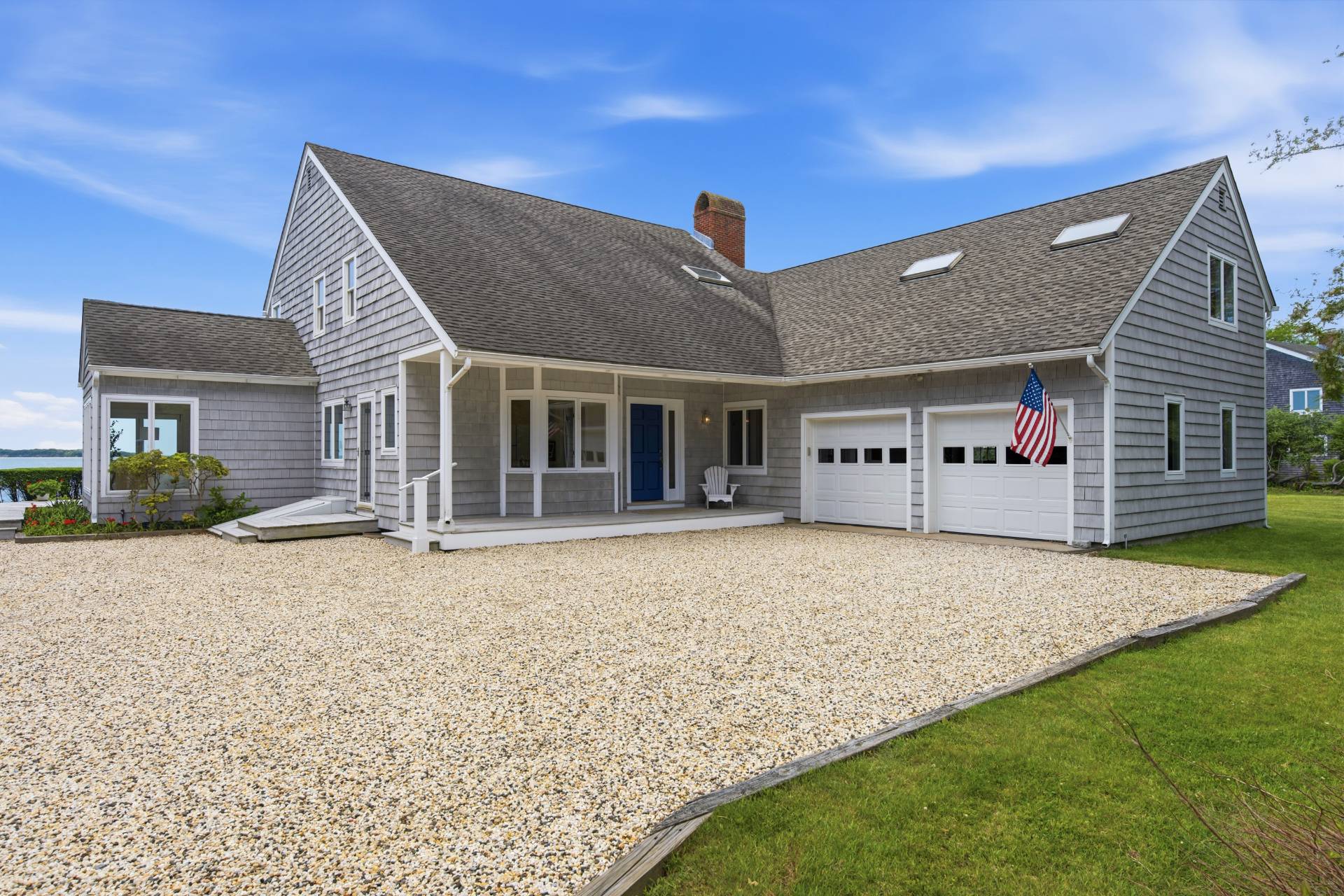90 Peconic Ave
