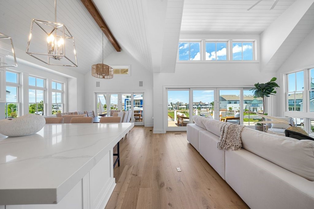 815 Ocean Road