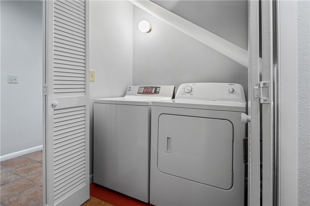 150 Bay View Drive 7