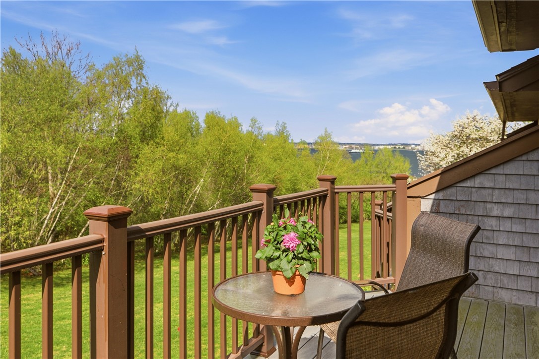 150 Bay View Drive 12