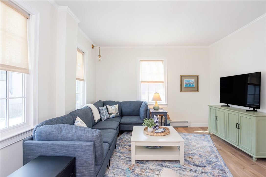 4 Gladding Court