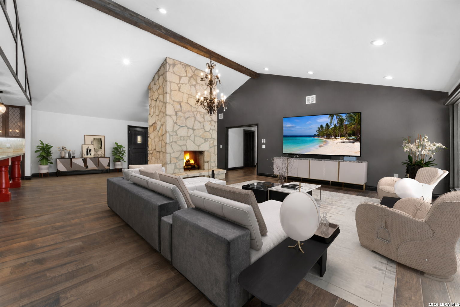 232 Meadowbrook Dr