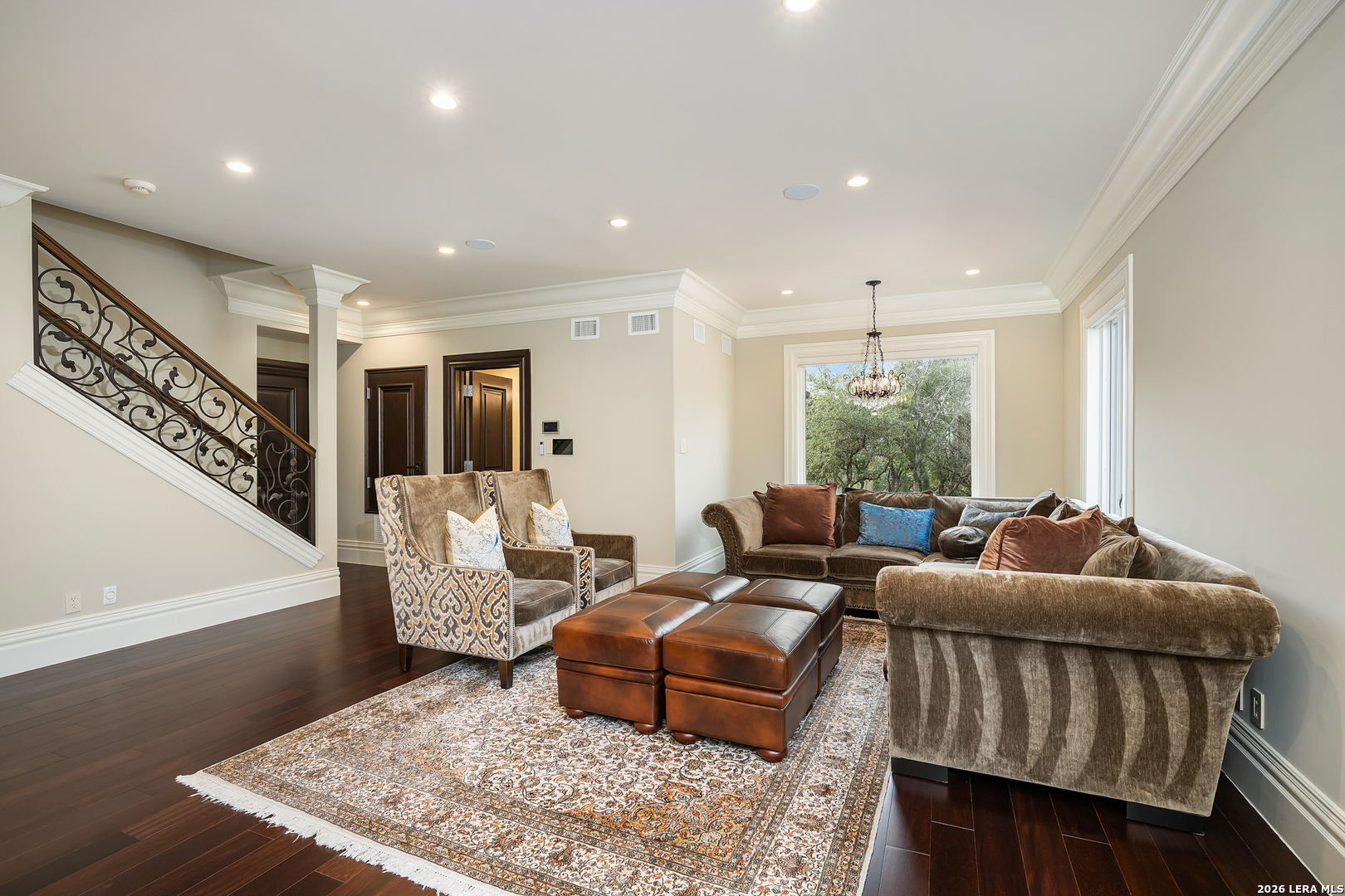 11 Vineyard Dr.