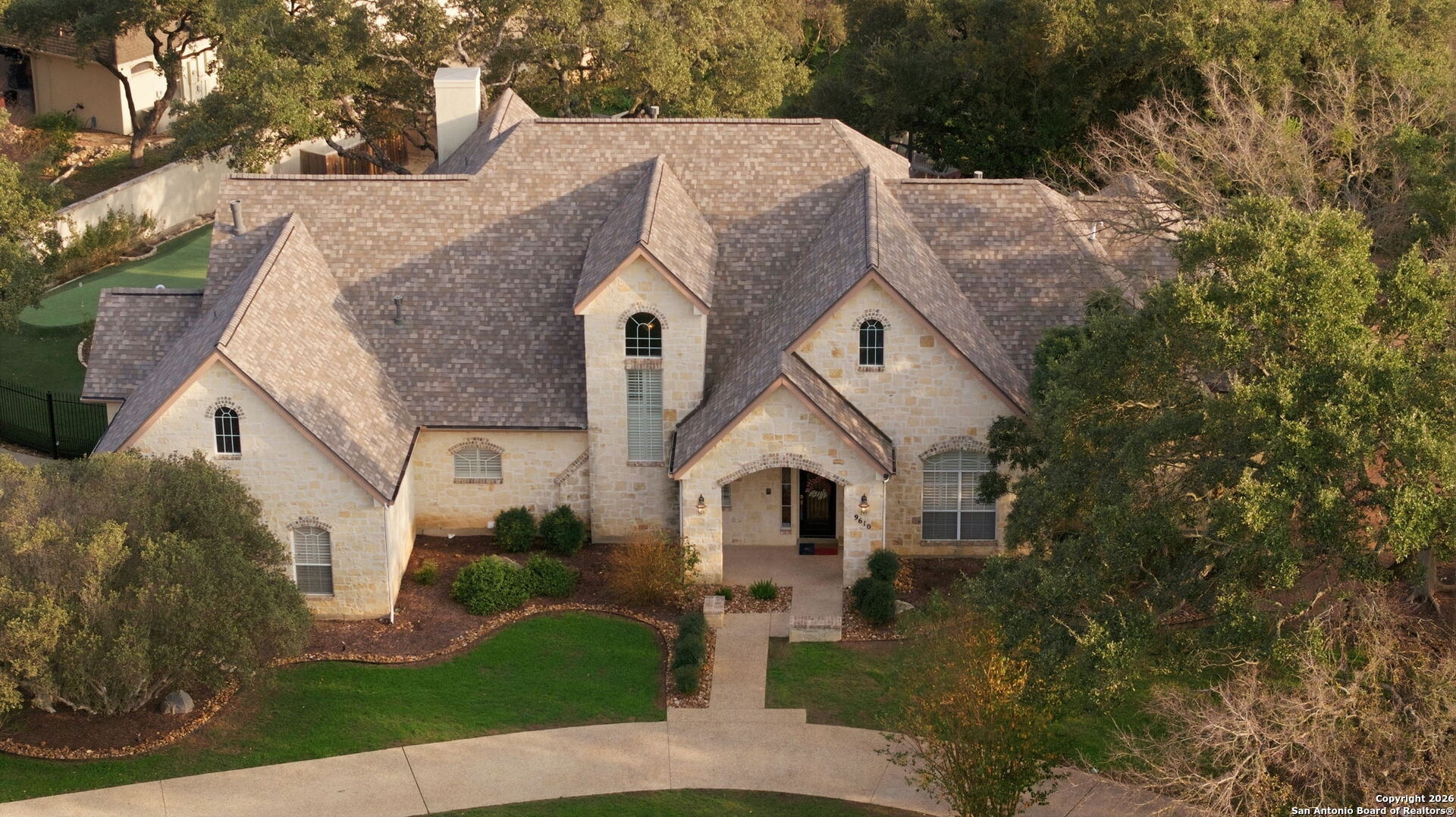9610 Trophy Oaks