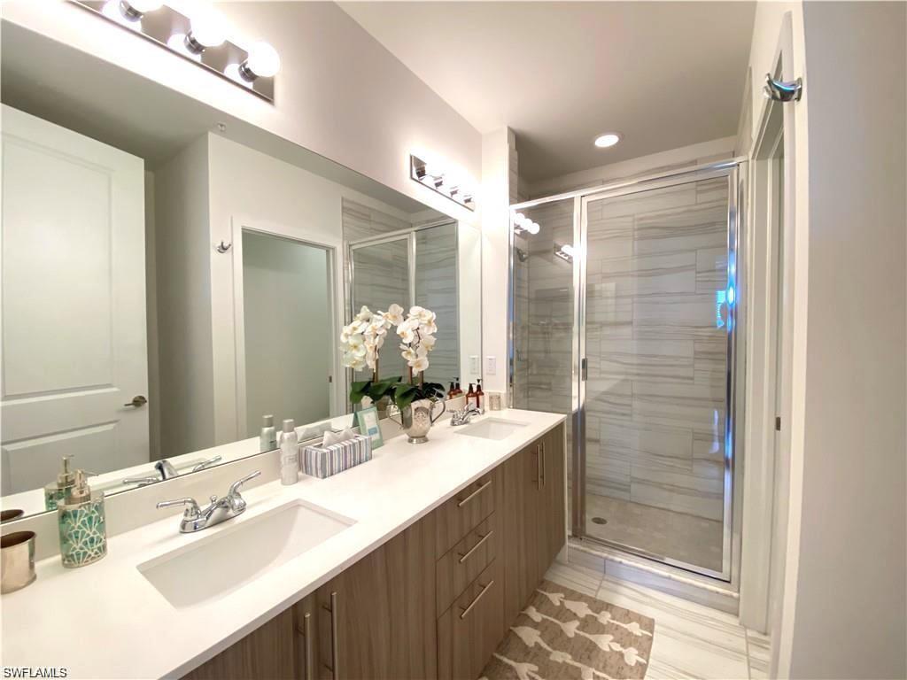 26600 Rosewood Point DR # 205 Unit: B-205