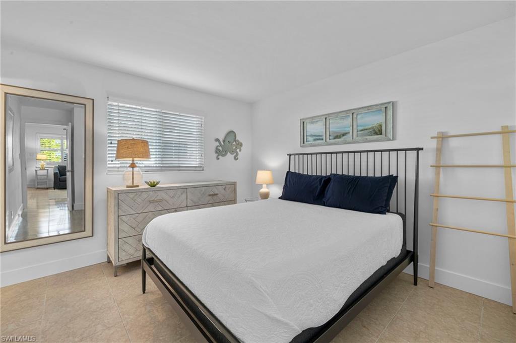 975 9th AVE S # 7 Unit: #7
