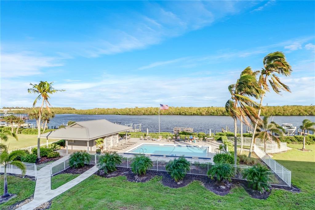 309 Goodlette-Frank RD S # 304A
