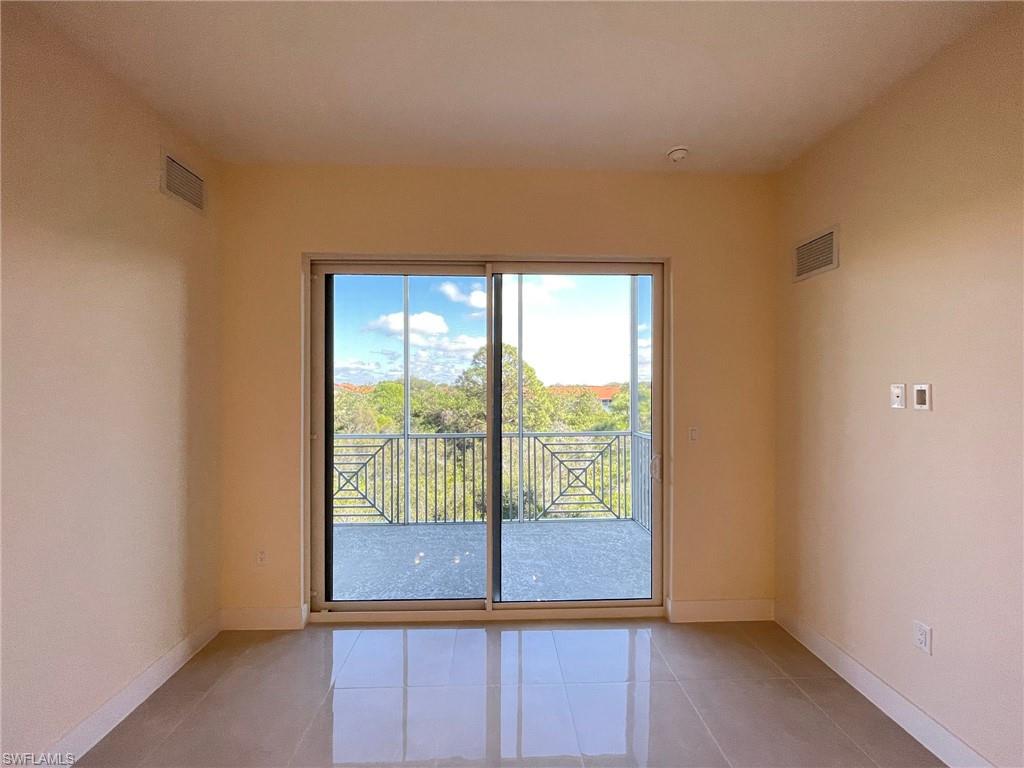26610 Rosewood Pointe DR # 203 Unit: C-203