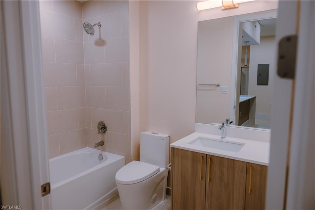 26110 Rosewood Pointe DR # C303