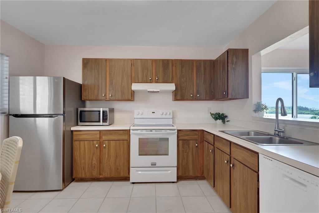 307 Goodlette-Frank RD S B507