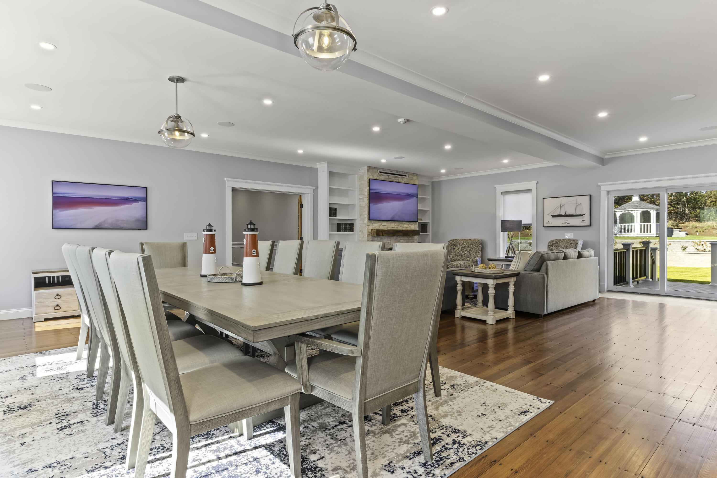 48 Red Brook Harbor Road