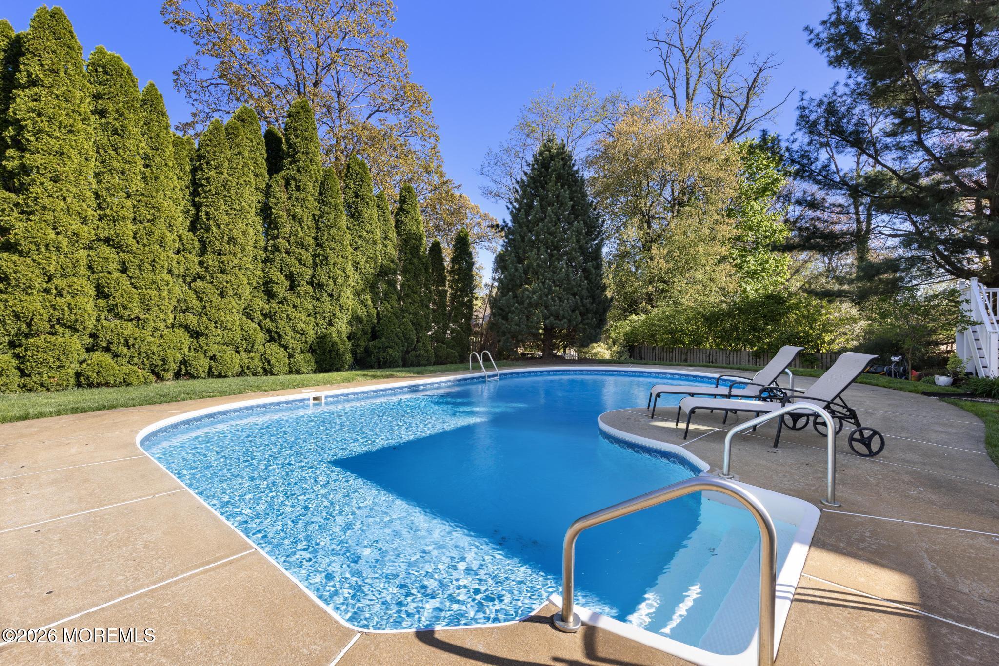 1301 Wedgewood Road