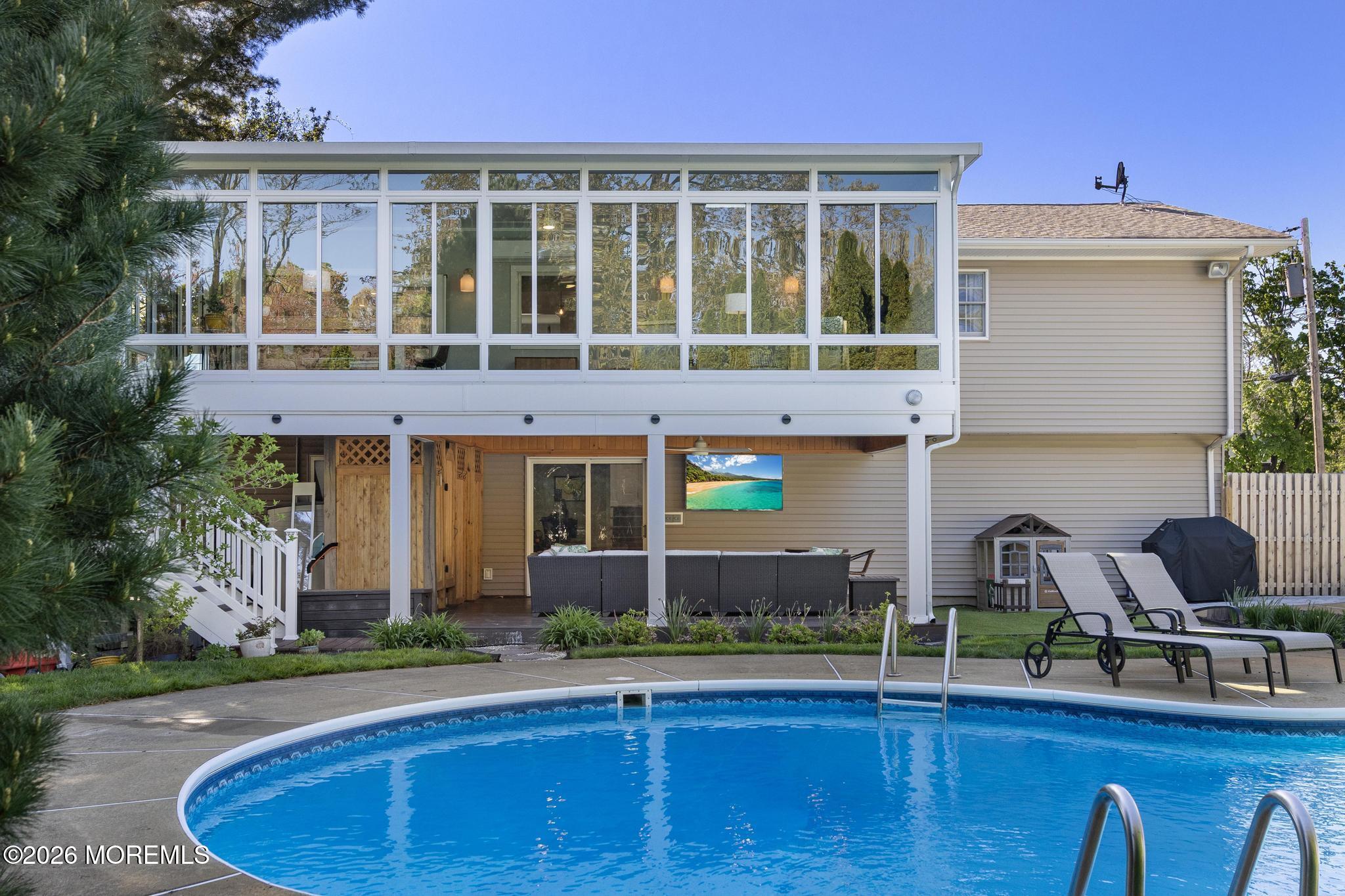 1301 Wedgewood Road