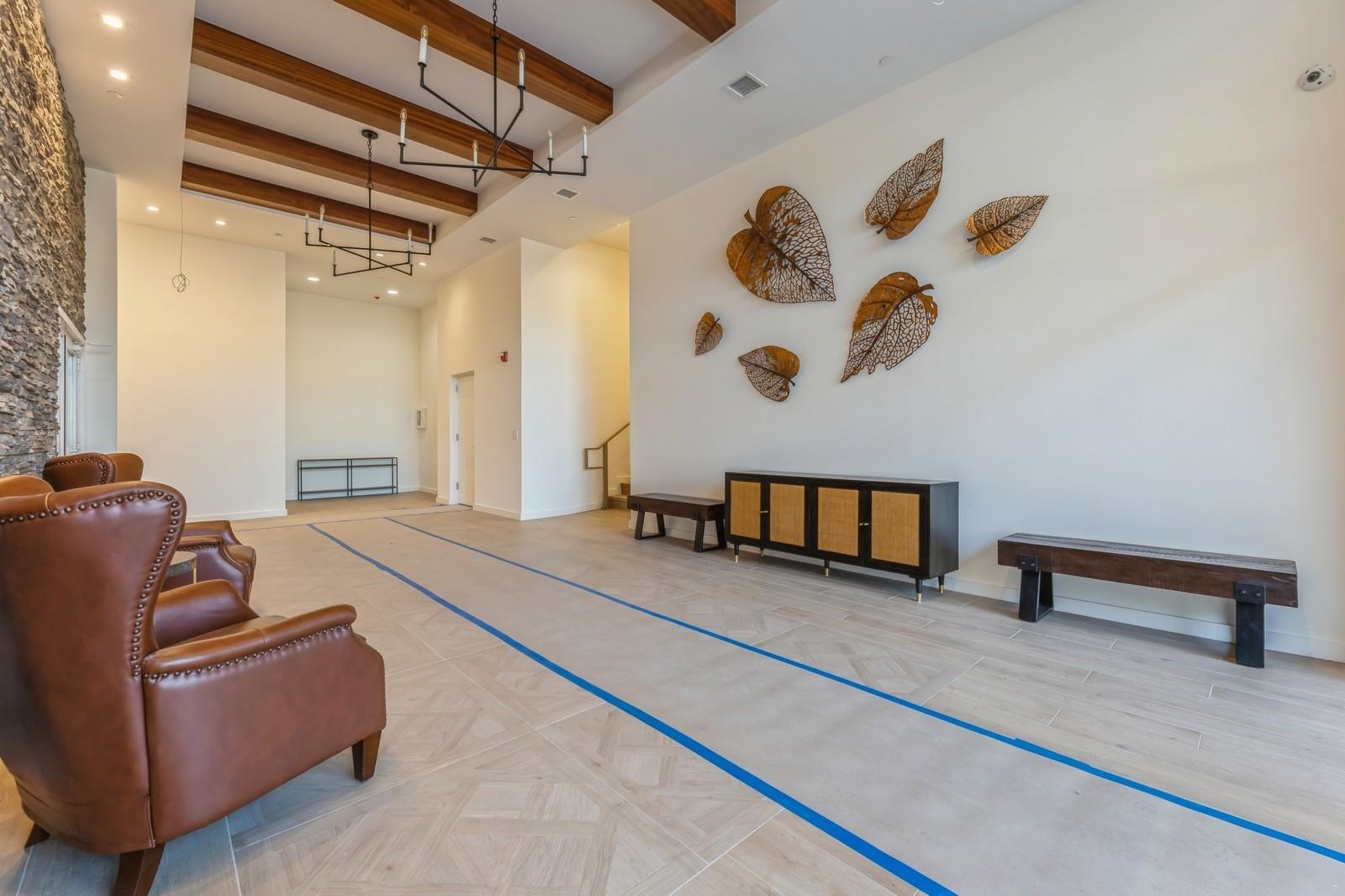 425 3RD ST Unit: 219