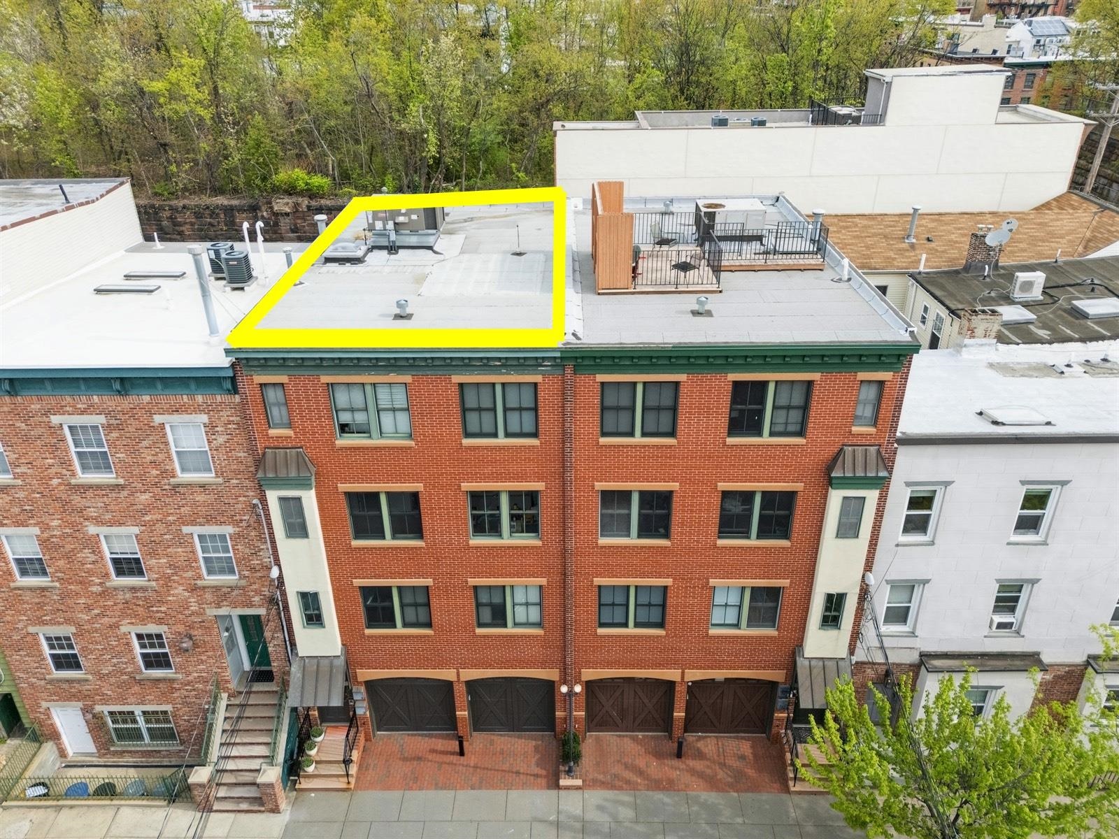 312 5TH ST Unit: 2