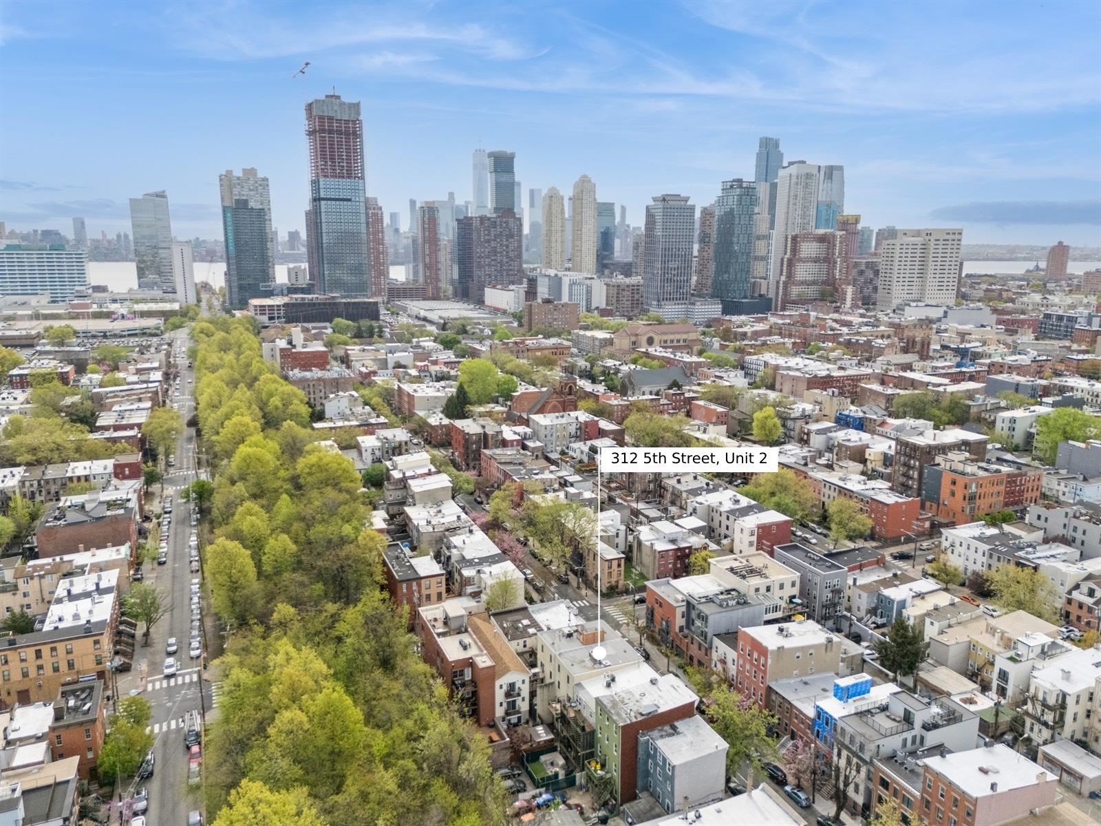 312 5TH ST Unit: 2