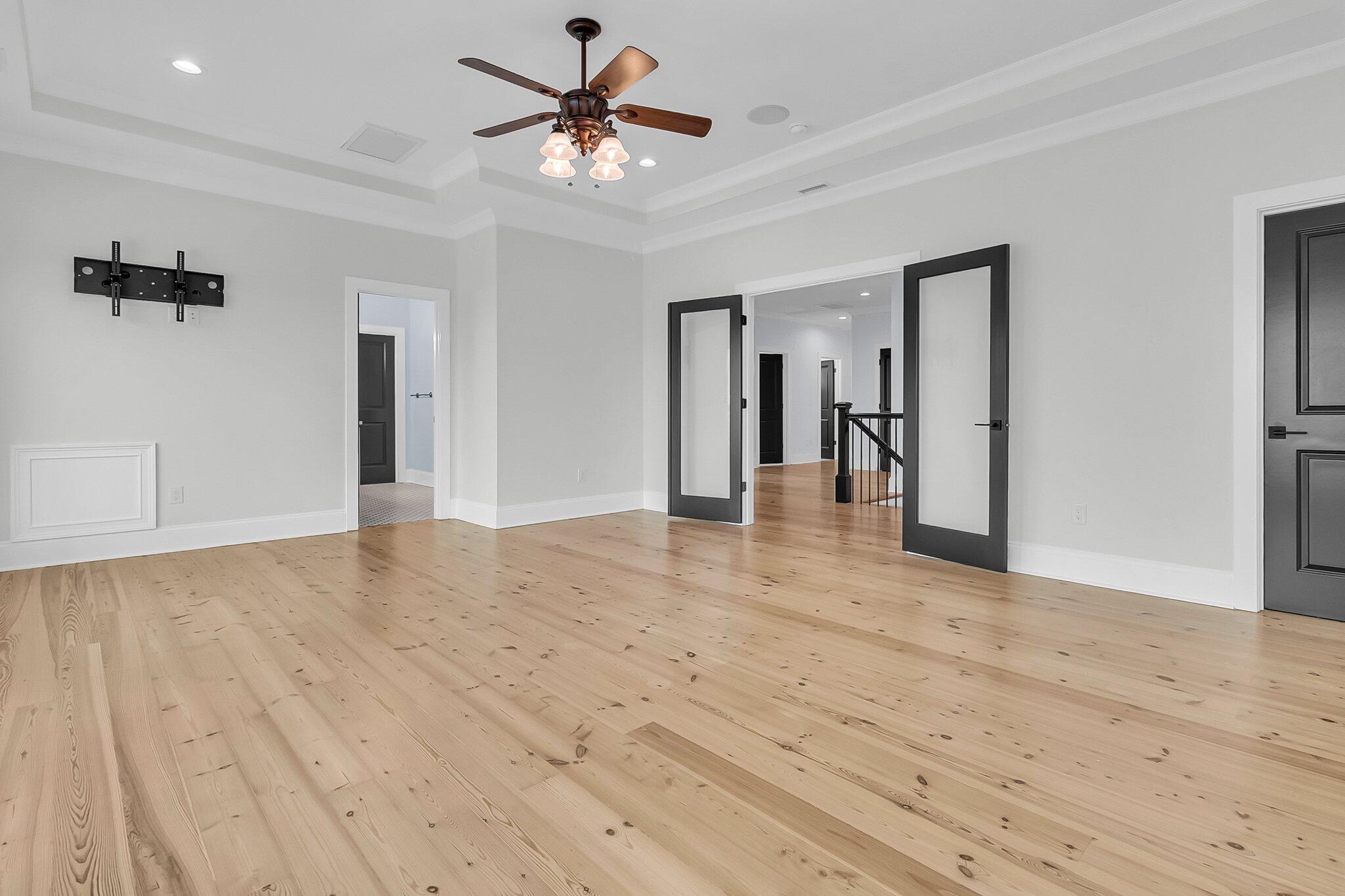 2777 Oak Manor Drive