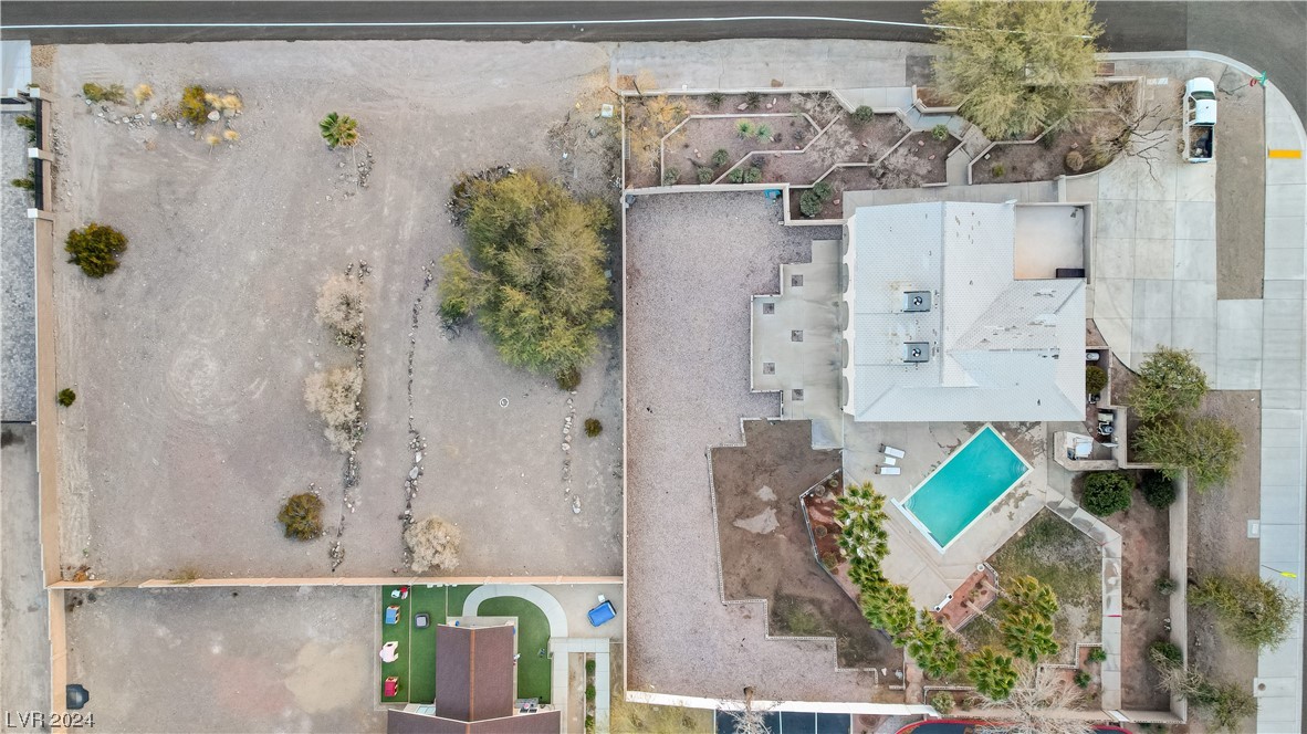 400 Trenier Drive