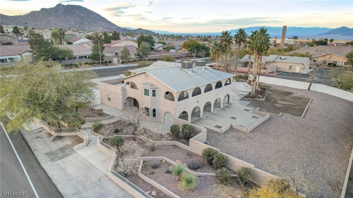 400 Trenier Drive