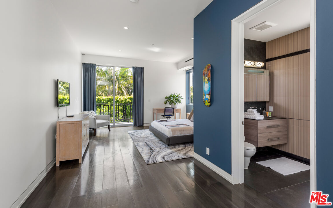 1111 Sierra Alta Way