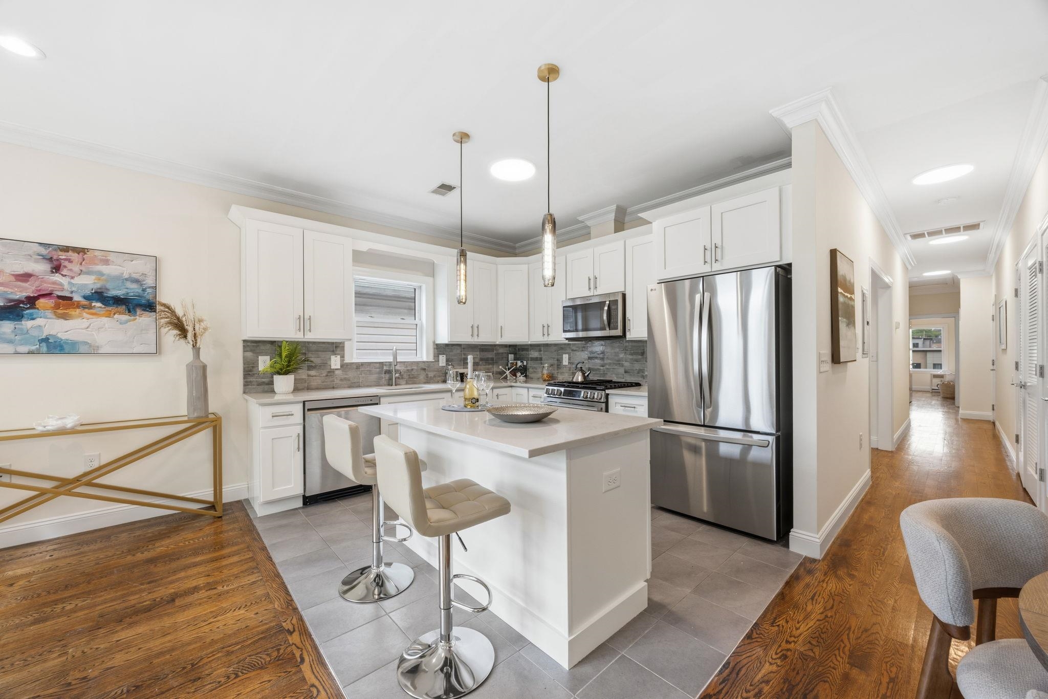 173 HALLADAY ST Unit: 2