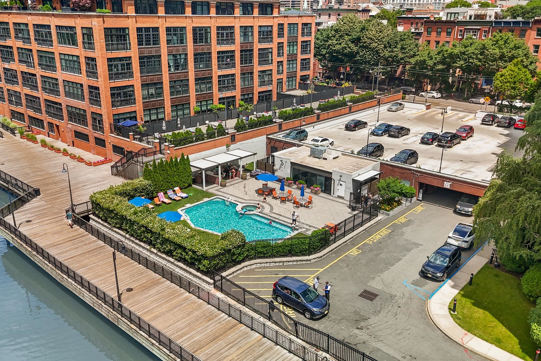1 GREENE ST Unit: 511