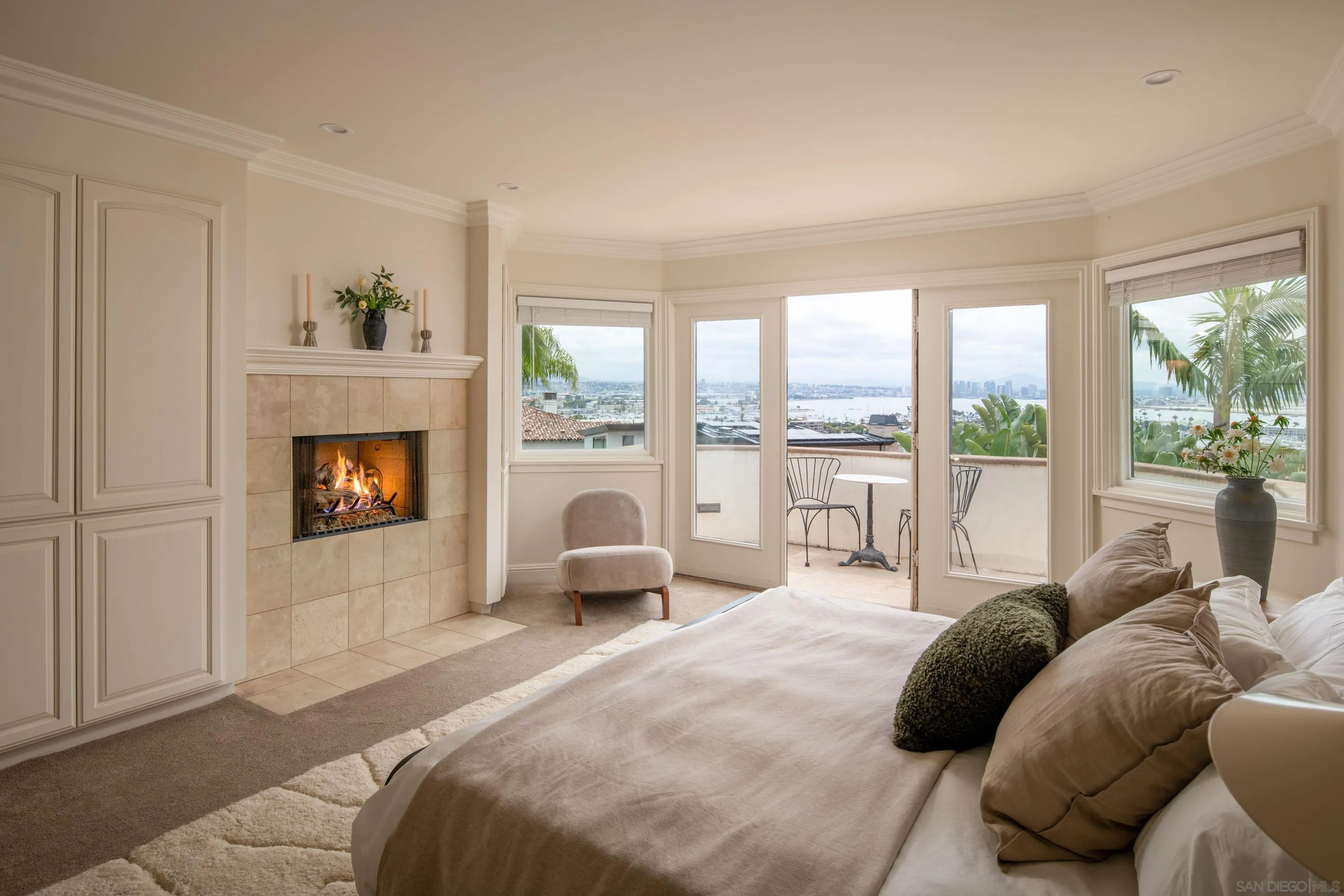874 Harbor View West