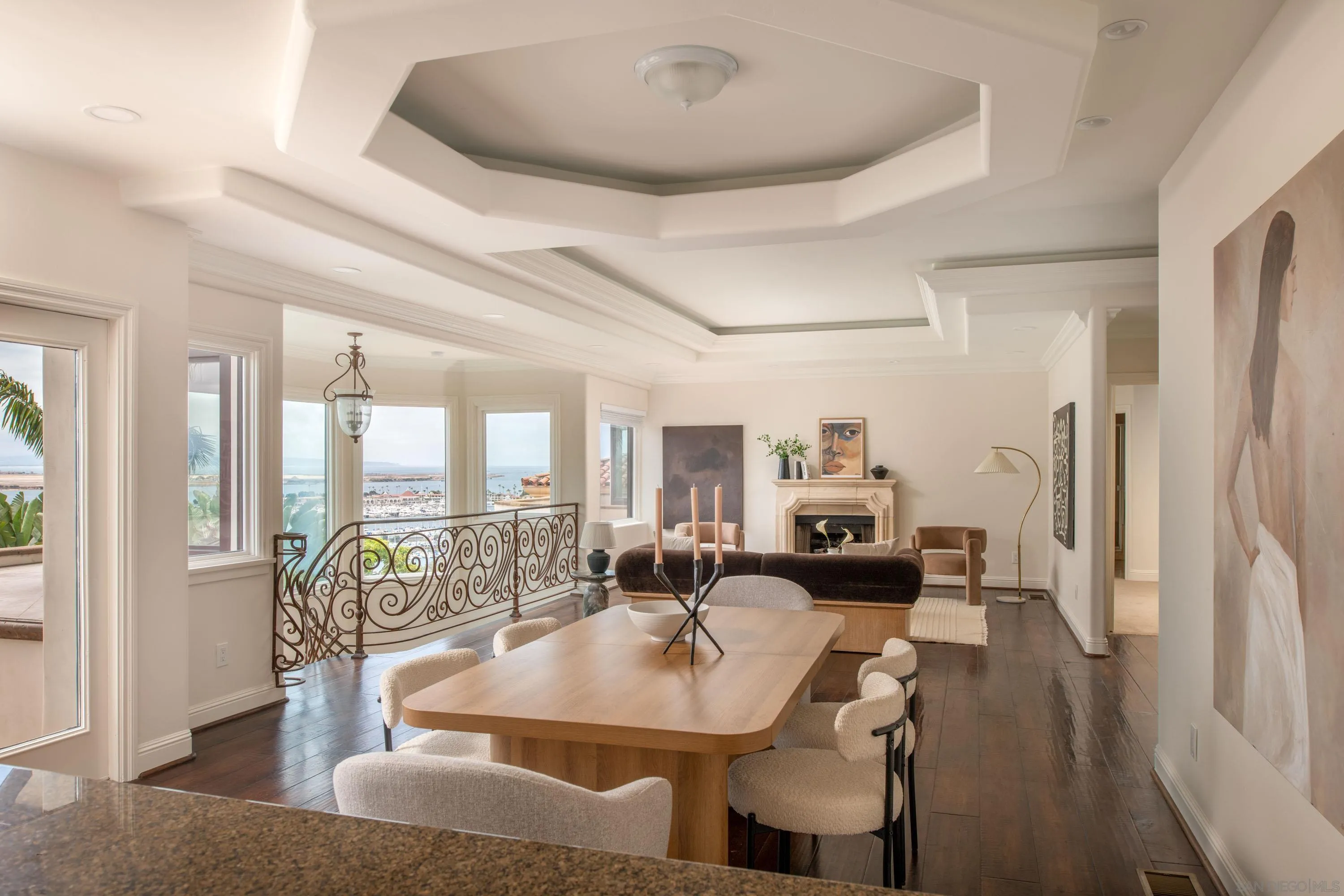 874 Harbor View West