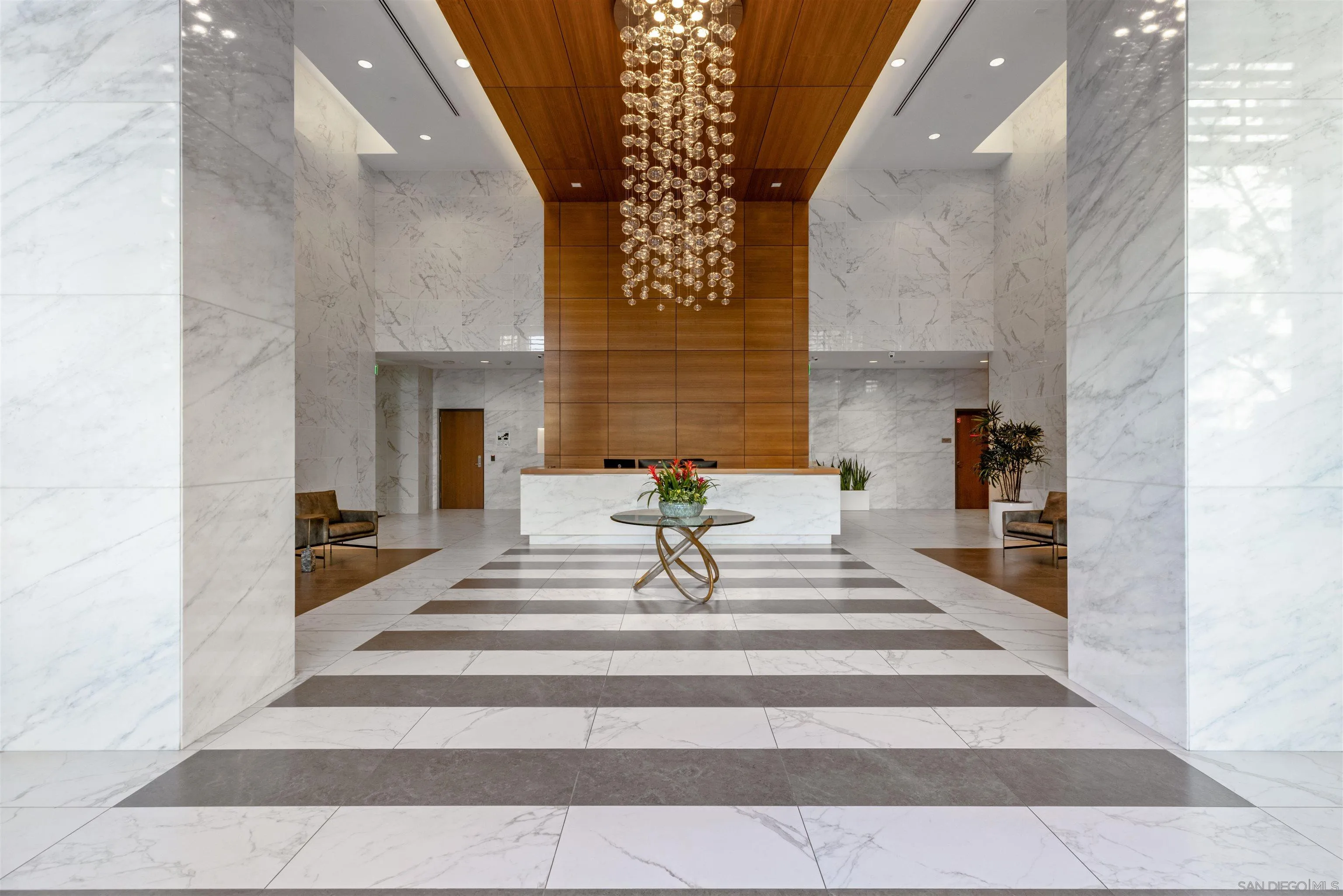 2604 5th Ave Unit 903