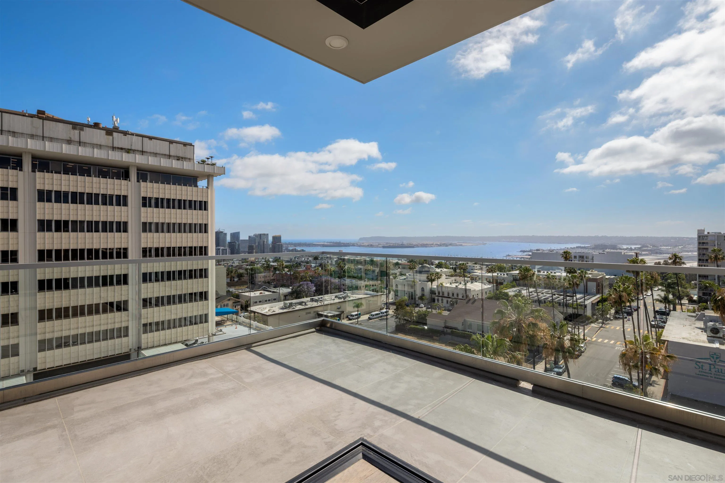 2604 5th Ave Unit 903
