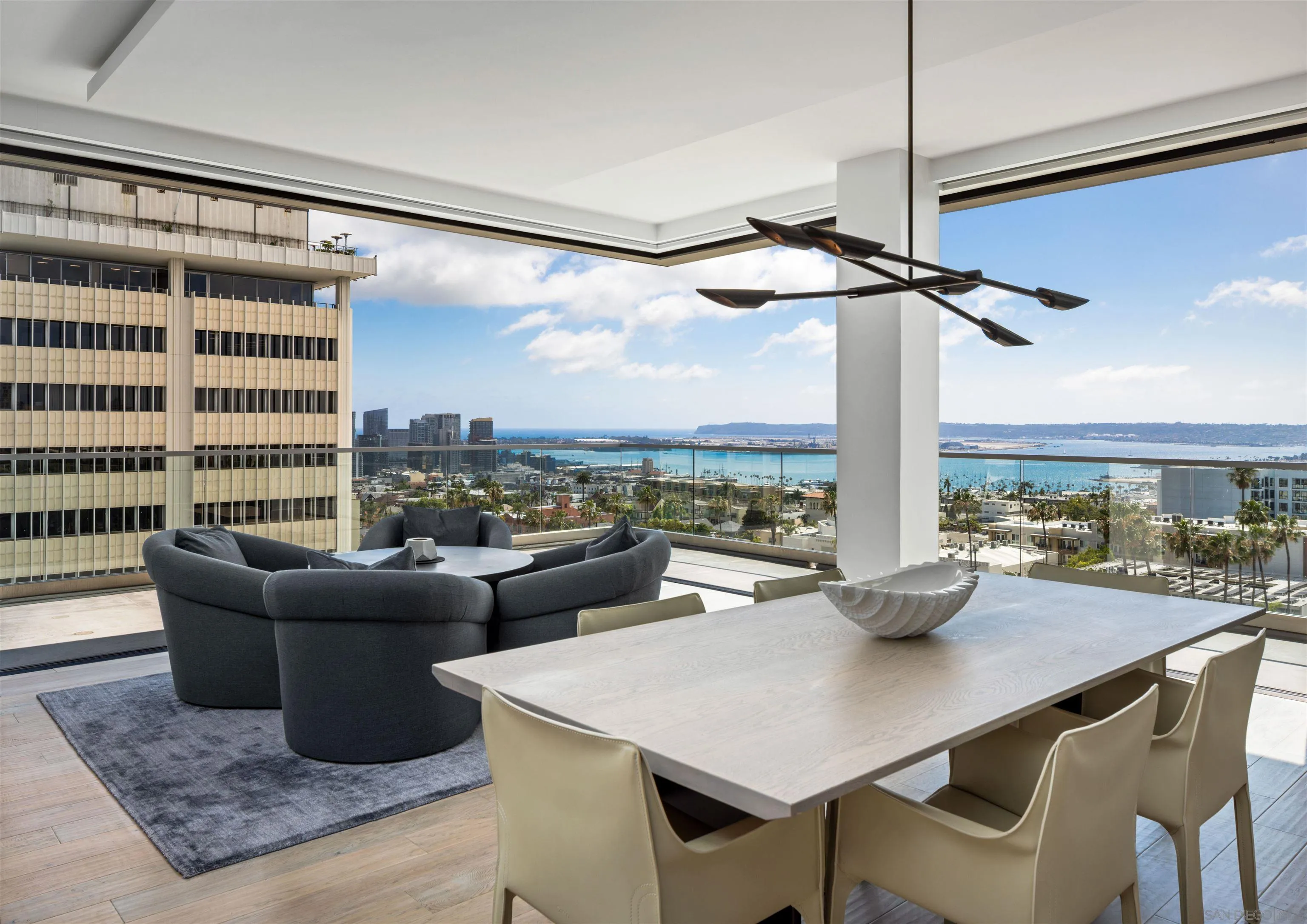 2604 5th Ave Unit 903