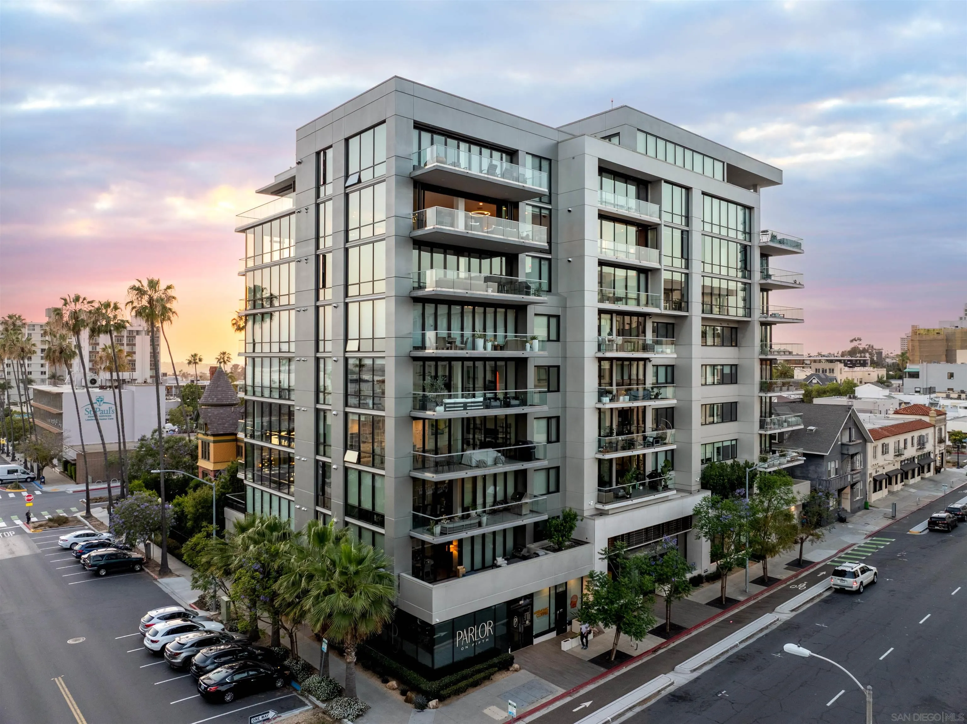 2604 5th Ave Unit 903