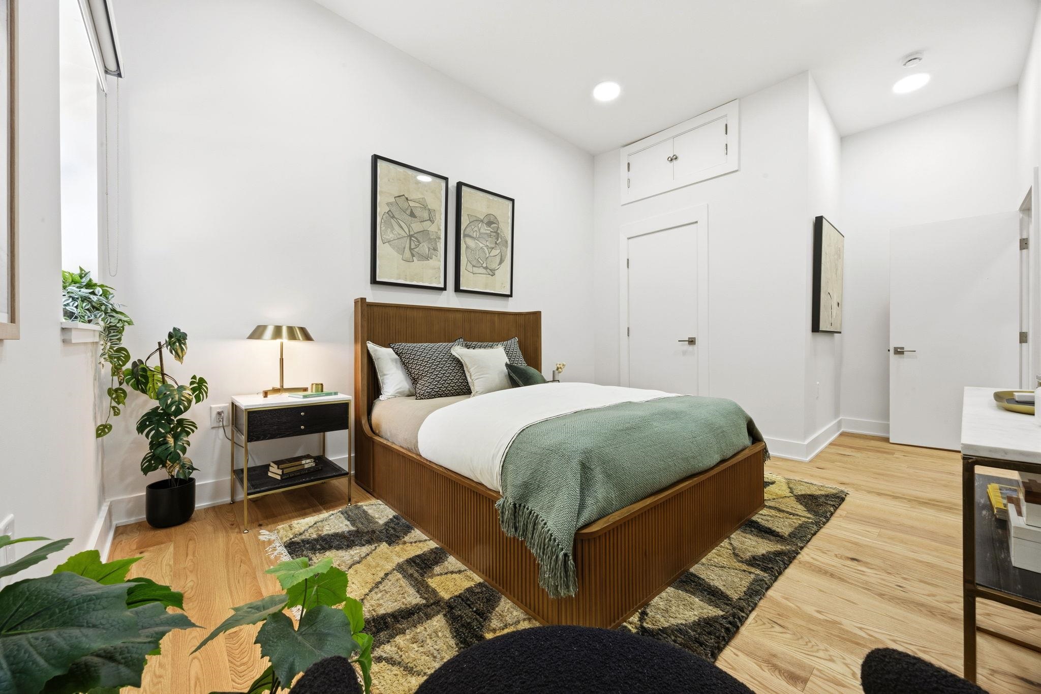 102 COLGATE ST Unit: 101
