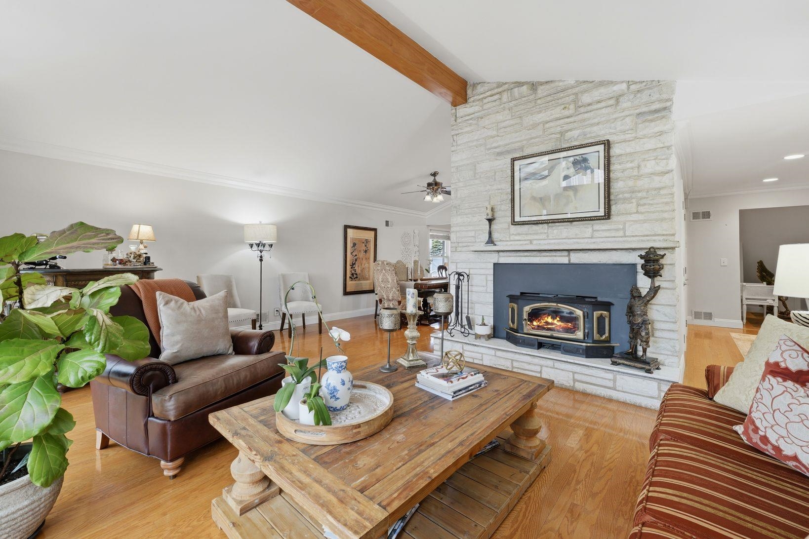 23 OVERLOOK AVE