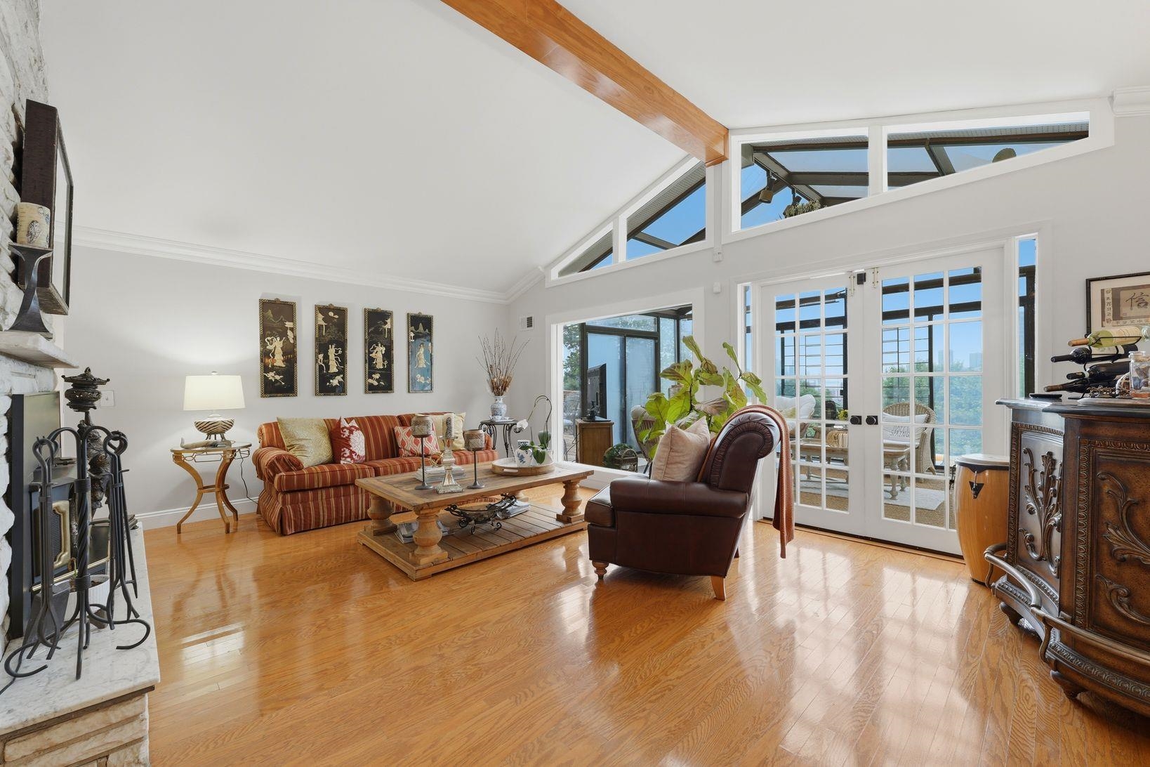 23 OVERLOOK AVE