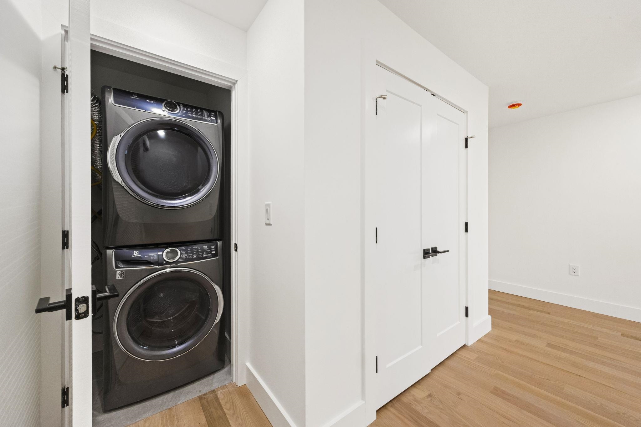 33 GRAHAM ST Unit: 1&3