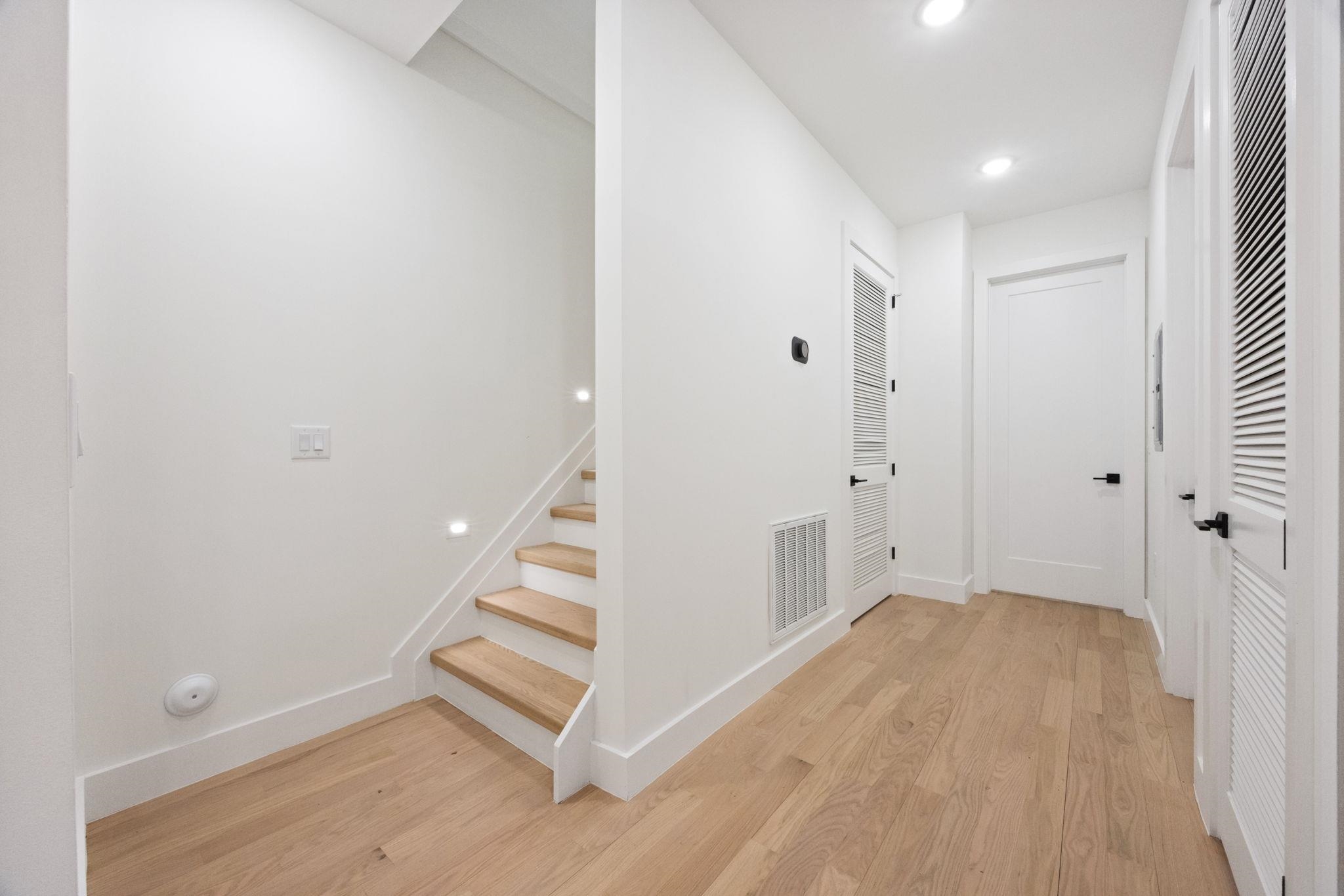 33 GRAHAM ST Unit: 1&3