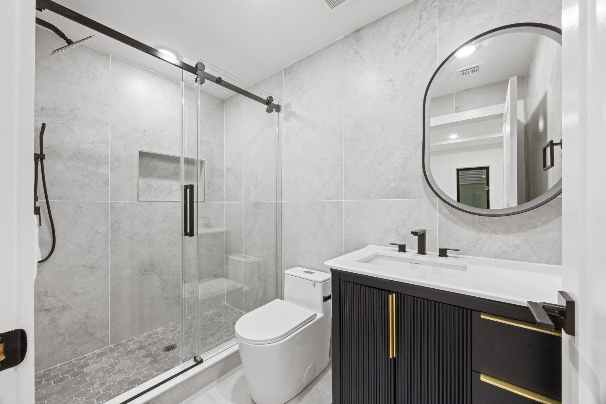 33 GRAHAM ST Unit: 1&3