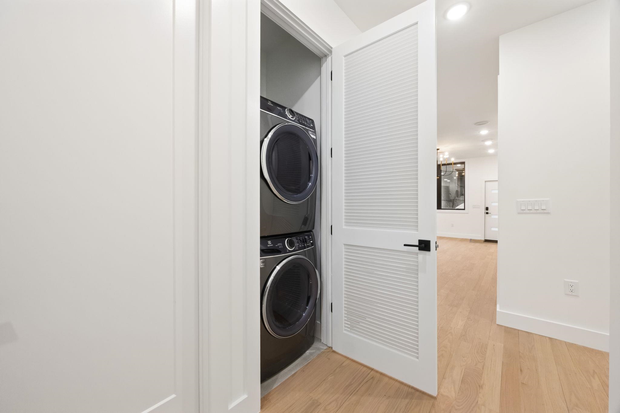 33 GRAHAM ST Unit: 1&3