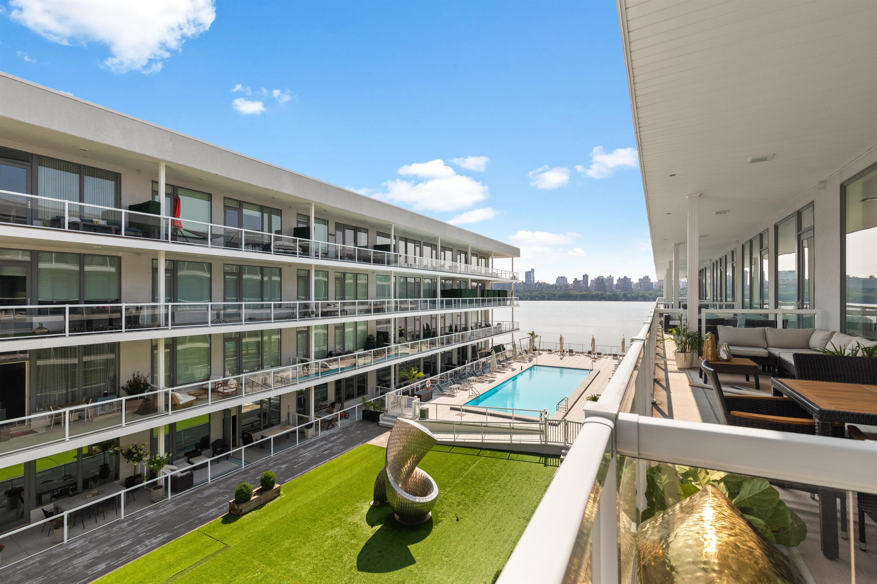 3 SOMERSET LANE Unit: 501