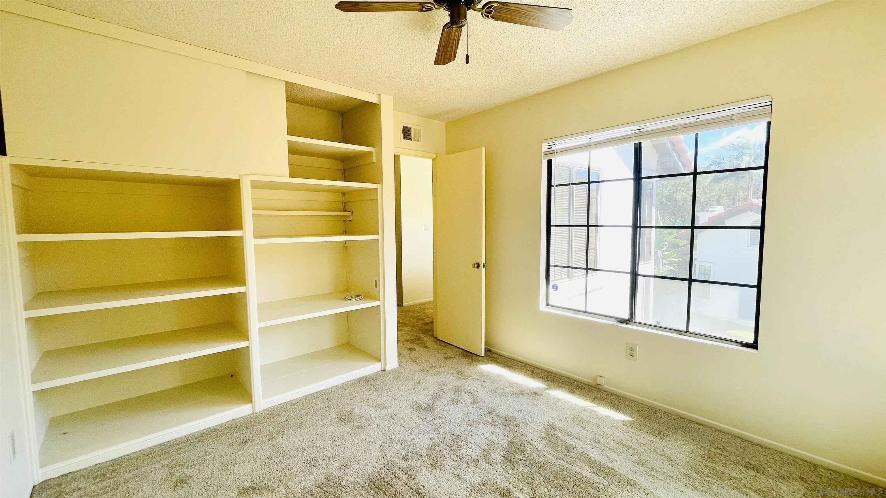 3488 Voyager Circle