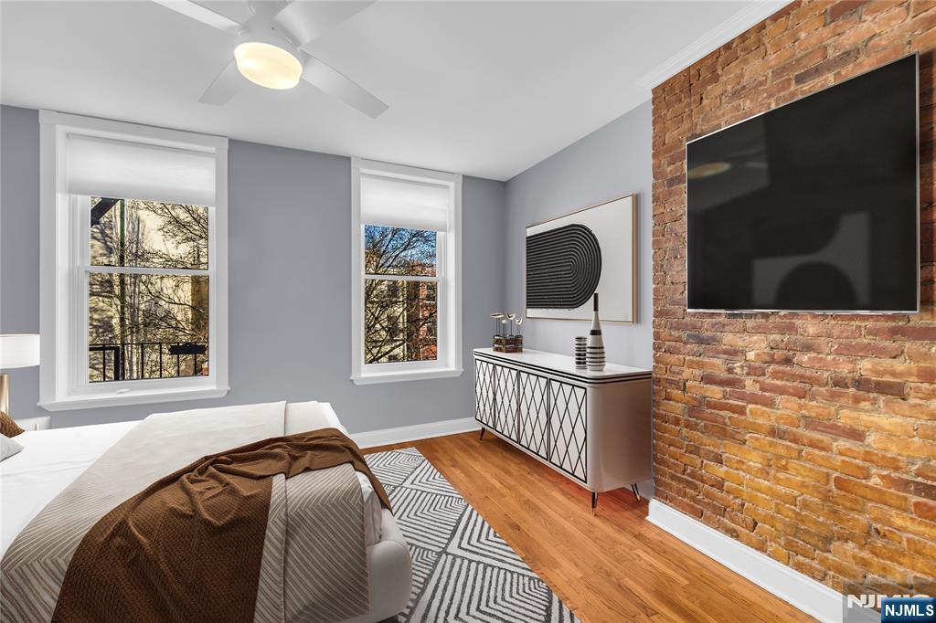 919 Park Avenue 3R