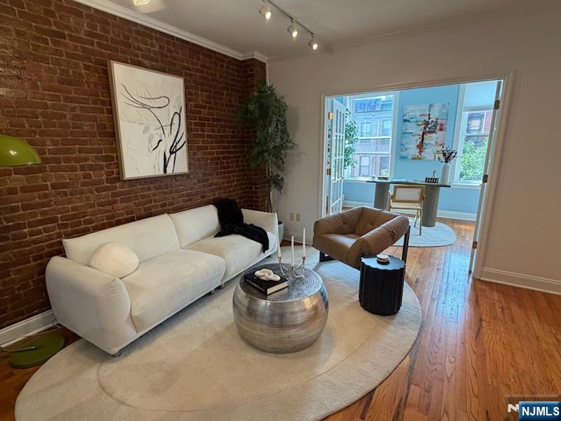 919 Park Avenue 3R