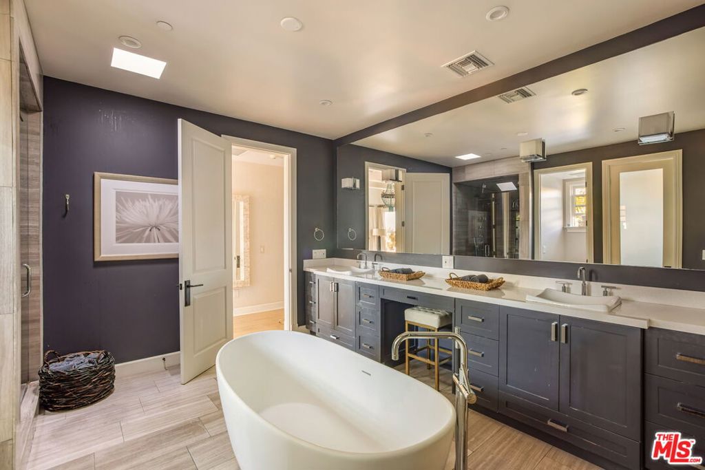 6271 Zuma Mesa Drive