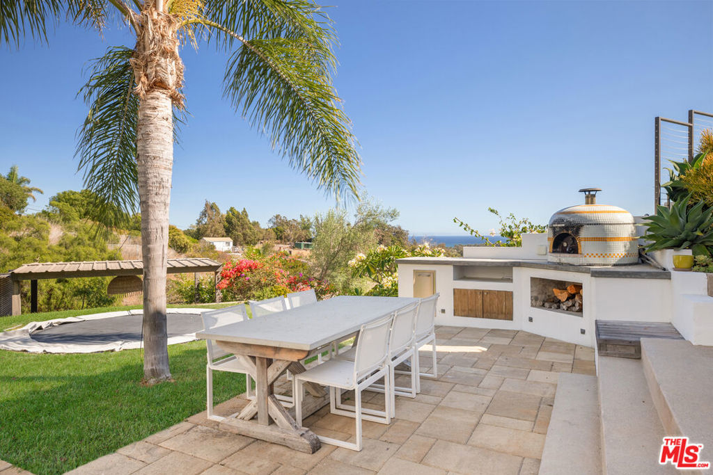 6271 Zuma Mesa Drive