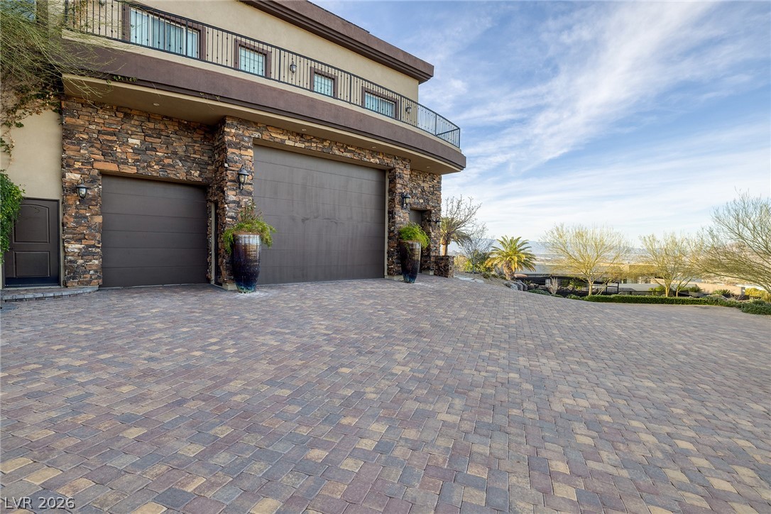 472 Saint Moritz Drive